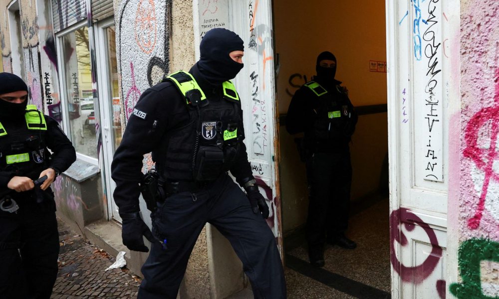 German Police Arrest 4 Senior Members of Hamas Plotting Attack