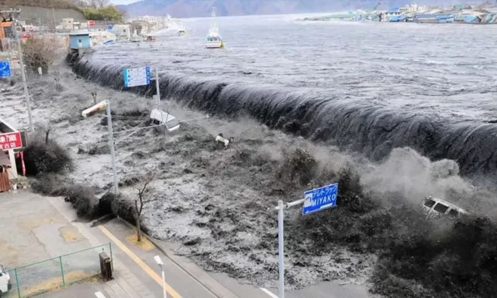 Philippines Earthquake Of 7.3 Magnitude Issues Tsunami Alert
