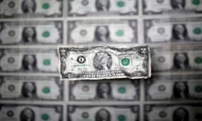 The Dollar Declines Against The Yen But Recovers Against The Euro.