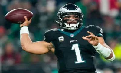 Eagles Snap Skid, Stay In NFC East Race With 33-25 Win Over Giants.