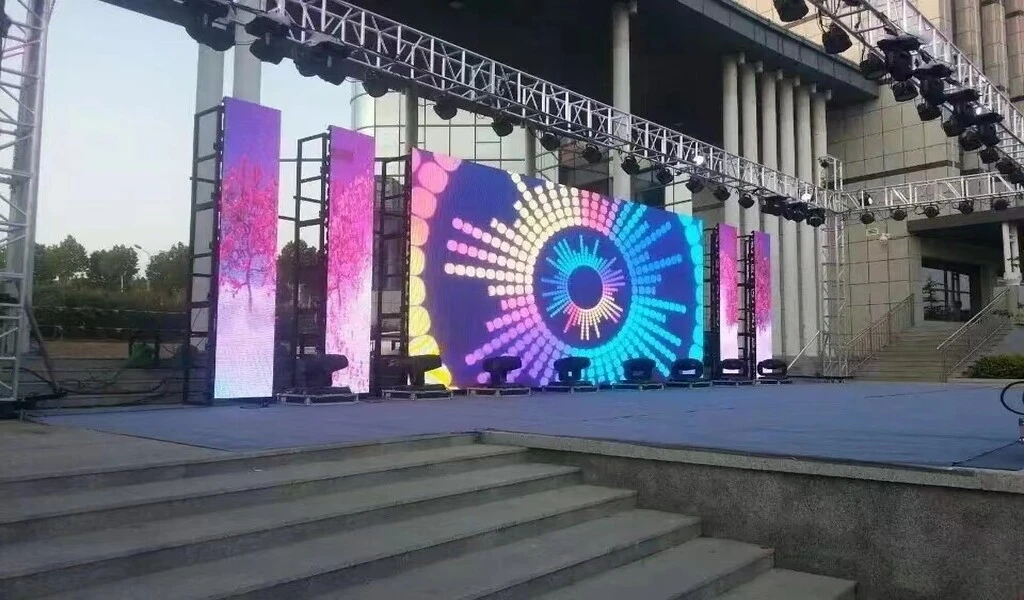 Cost-Effective Event Marketing: Renting vs. Purchasing LED Screens