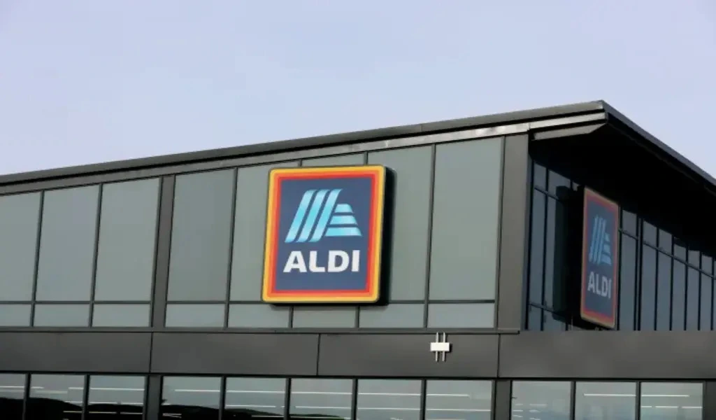 Aldi Warns Against Popular Christmas Item.
