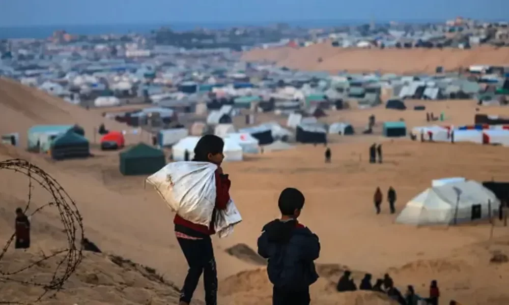 In South Gaza, Battles Rage As Heavy Rain Hits Displaced People