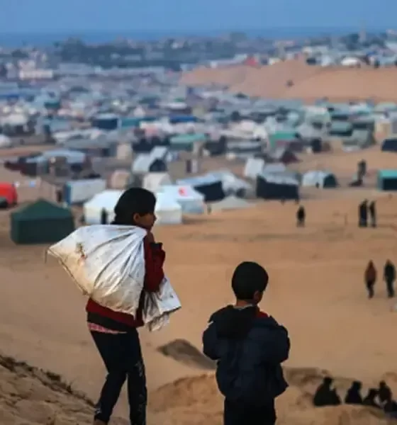 In South Gaza, Battles Rage As Heavy Rain Hits Displaced People