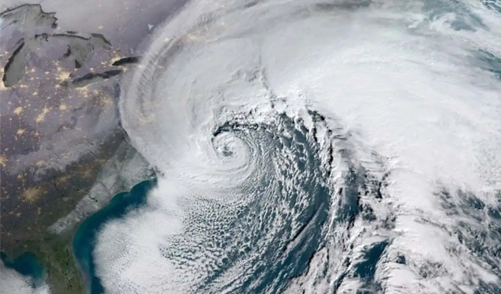Storm Finn Threatens Extreme Weather After Nor'Easter