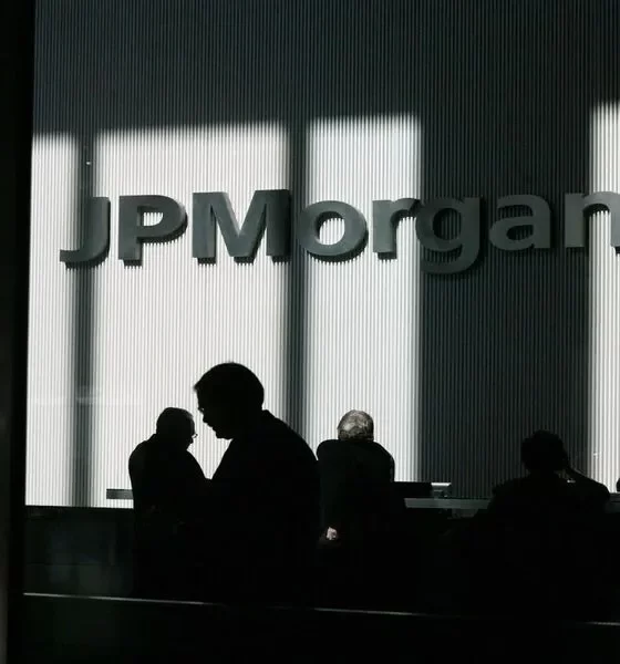 Profit At JPMorgan Chase Drops After $2.9 Billion Fee