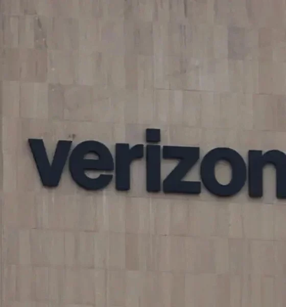 Verizon Settles Lawsuit, Offering $100 To Eligible Customers