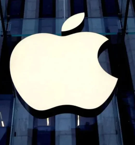 Apple Starts Sending 'Batterygate' Payouts