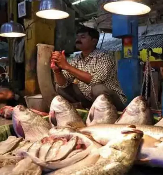 December Retail Inflation Reaches 4-Month High on Food Costs