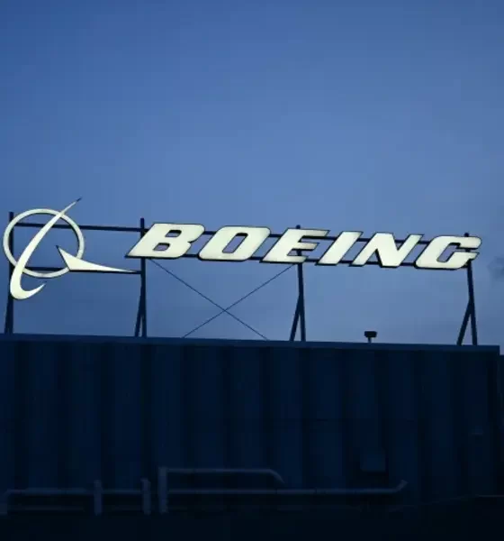 FAA Urges Boeing 737-900ER Door Plug Inspections Following Mid-Cabin Exit Incident