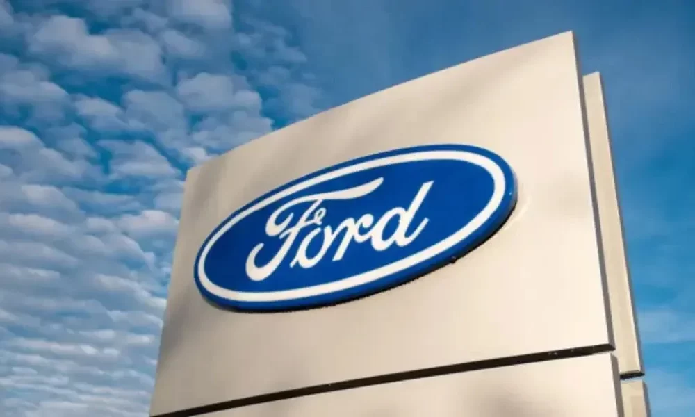 Lincoln And Ford Unveil New Connected Car Services