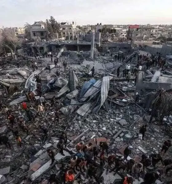 In Gaza's Khan Yunis, a UN Shelter Was Shelled, Sparking Fighting