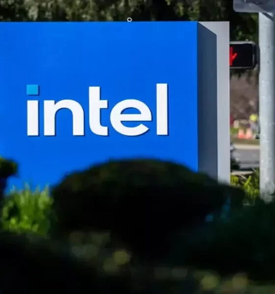 In 2024, Intel Stock Could Be a Good Investment