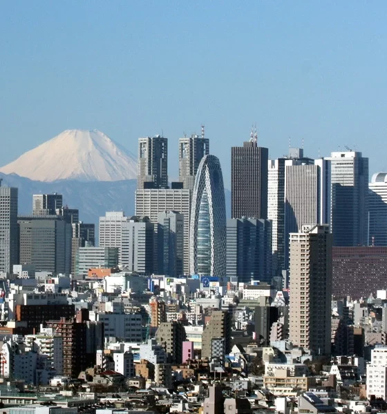 Japan's Economic Outlook: Land of the Rising Yen?