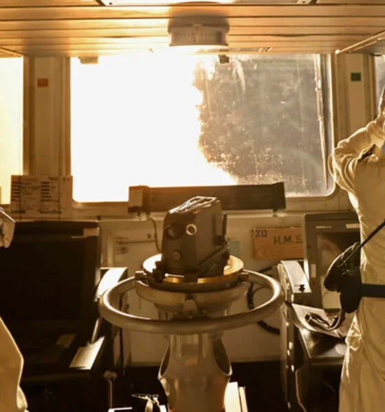 US and UK Military Strikes Against Houthi Targets in Yemen Response to Red Sea Threats