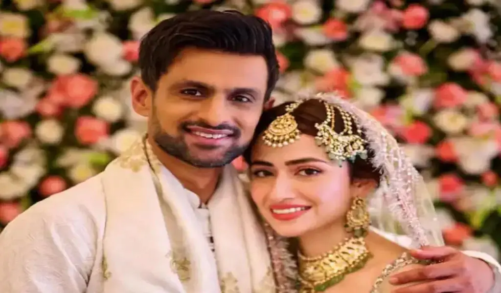 Shoaib Malik, a Pakistani Cricketer, Marries Actress Sana Javed