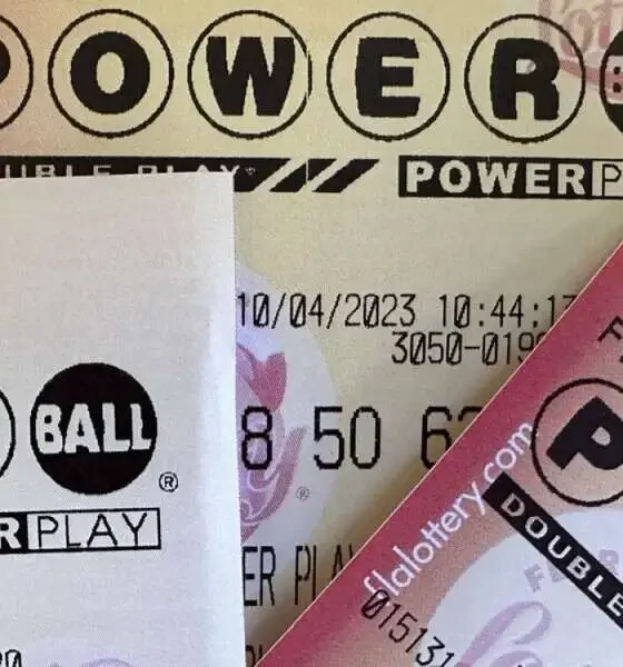 An $842 Million Powerball Ticket Was Sold In a Michigan Food Store