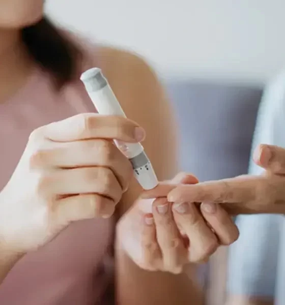 Diabetes Expert Offers 3 Tips To Maintain Healthy Blood Sugar Levels