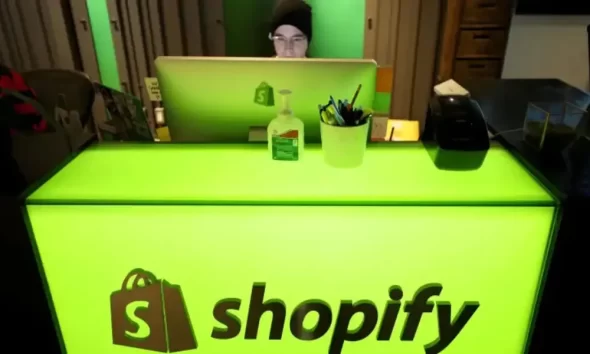 Shares Of Shopify Fall After Company Reports Light Guidance