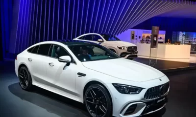 Despite 'Exceptional' Uncertainty, Mercedes Shares Jump Up 5% On Share Buybacks