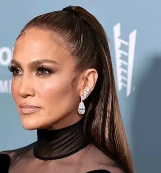 Redman, Jennifer Lopez, And Latto Team Up For SNL's 'This Is Me Now'