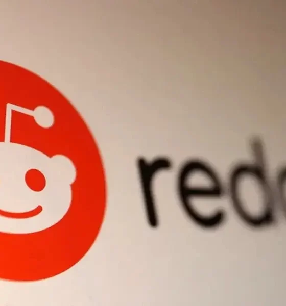 Reddit Signs Licensing Deal With AI Company, Reports