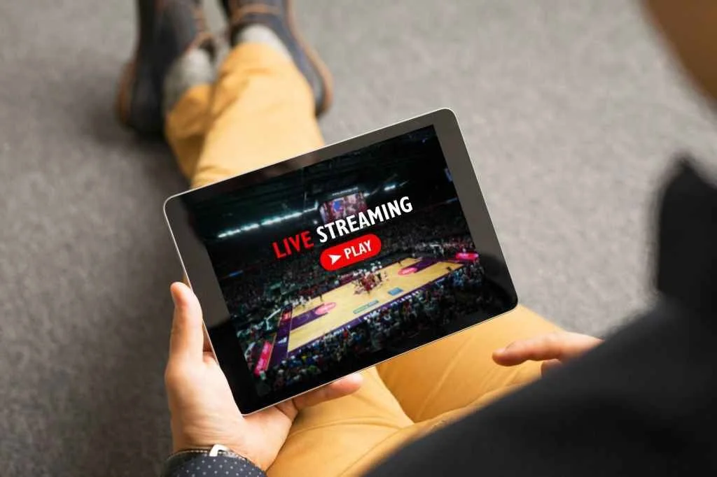 Apple launches Sports App for Real-Time Scores, Stats, Targeting Sports Enthusiasts