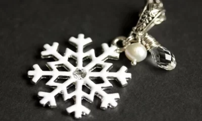 Snowflake Necklaces for the Winter Lovers!