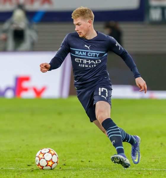 Who is Best Placed to lift the Premier League Title this Season?