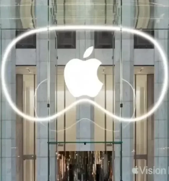 Alibaba's DingTalk Launches 3D Messaging App For Vision Pro