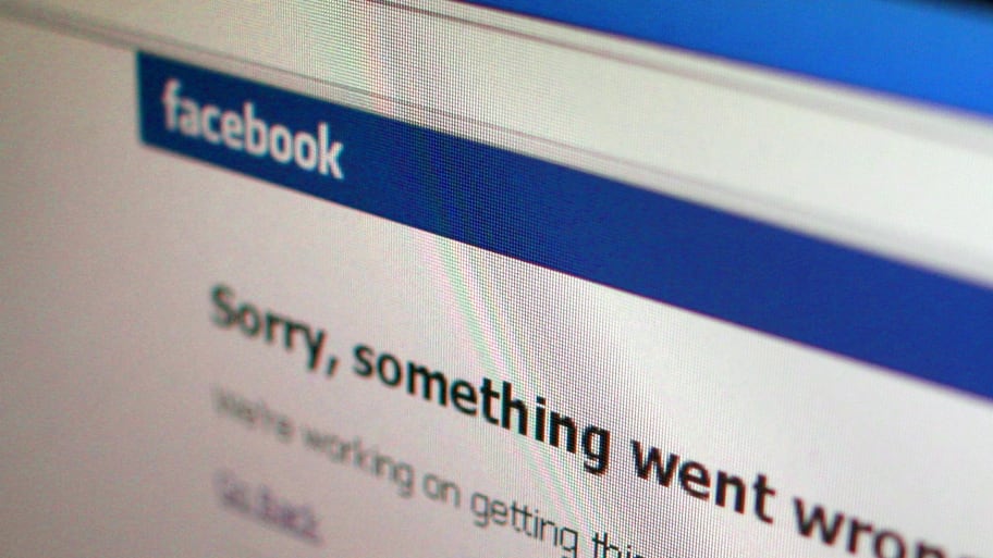 Tech Giant Meta Has Major Outage of Facebook, Instagram, and Threads