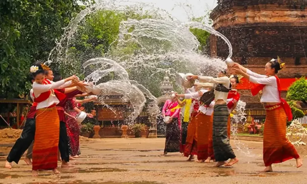 Thai Ministry of Culture Unveils Plans for 2024 Songkran Festival, Embracing UNESCO Heritage Status