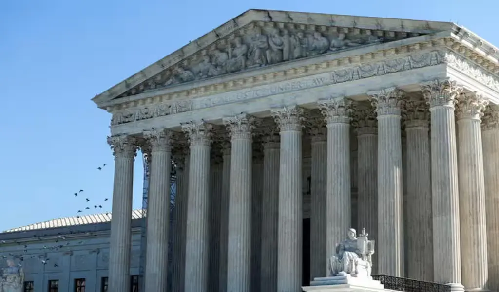 US Supreme Court Says Thousands of Drug Offenders Can't Seek Shorter Sentences