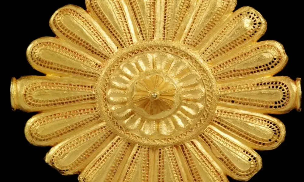 UK Returns Stolen Asante Treasures to Ghana on Six-Year Loan