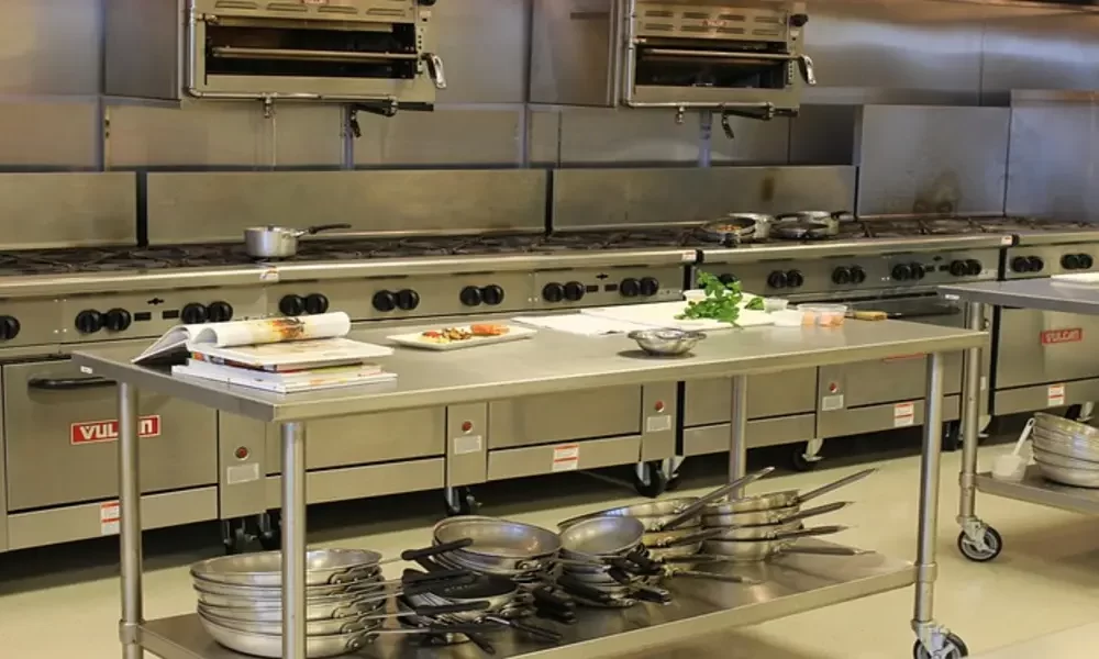 7 Must-Have Kitchen Appliances to Add to Your Commercial Kitchen