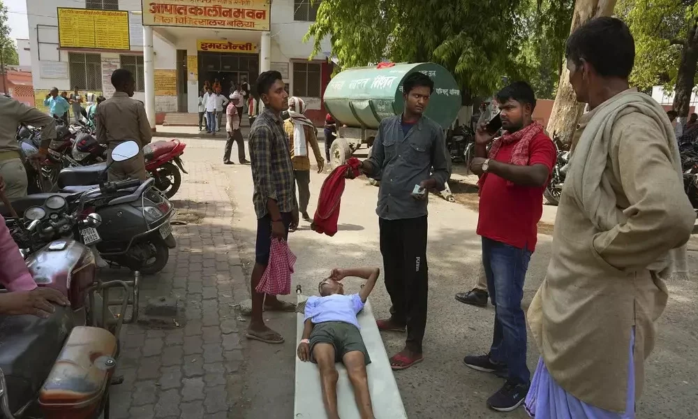 Heatwave kills 6 in India as Delhi records its highest 50.5 °C temperature