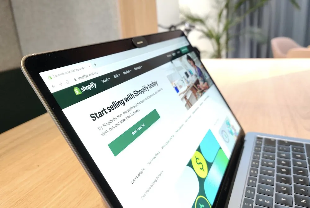 Shopify Stores