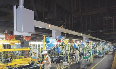 Balancing Form and Function with Busway Industrial Track Lighting